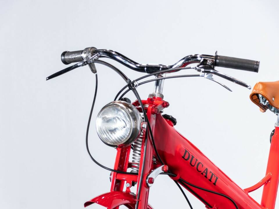 Imagen 43/50 de Ducati Cucciolo (1953)