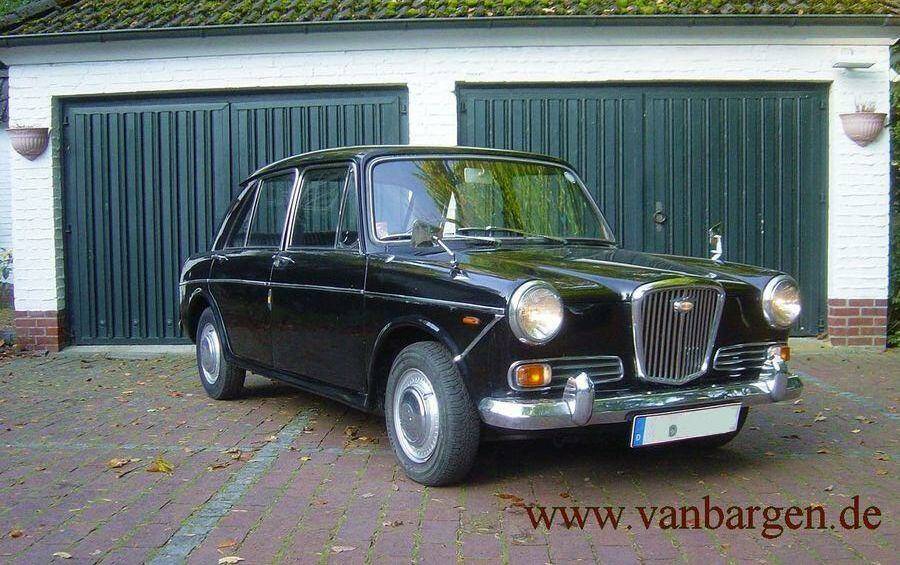 Image 6/12 of Wolseley 1300 (1968)