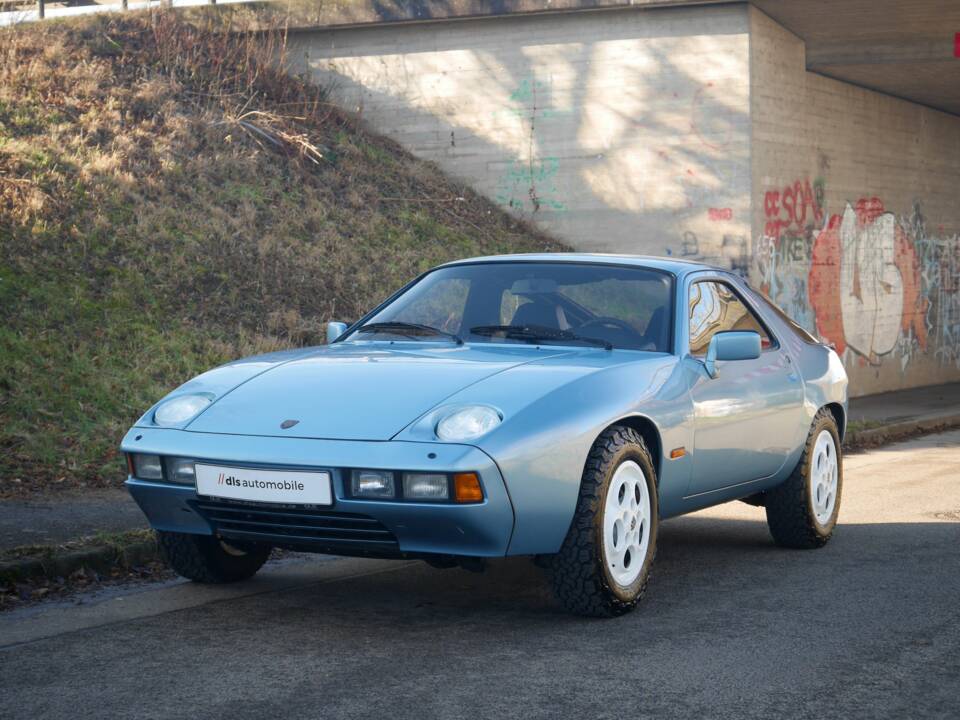 Immagine 27/31 di Porsche 928 (1978)