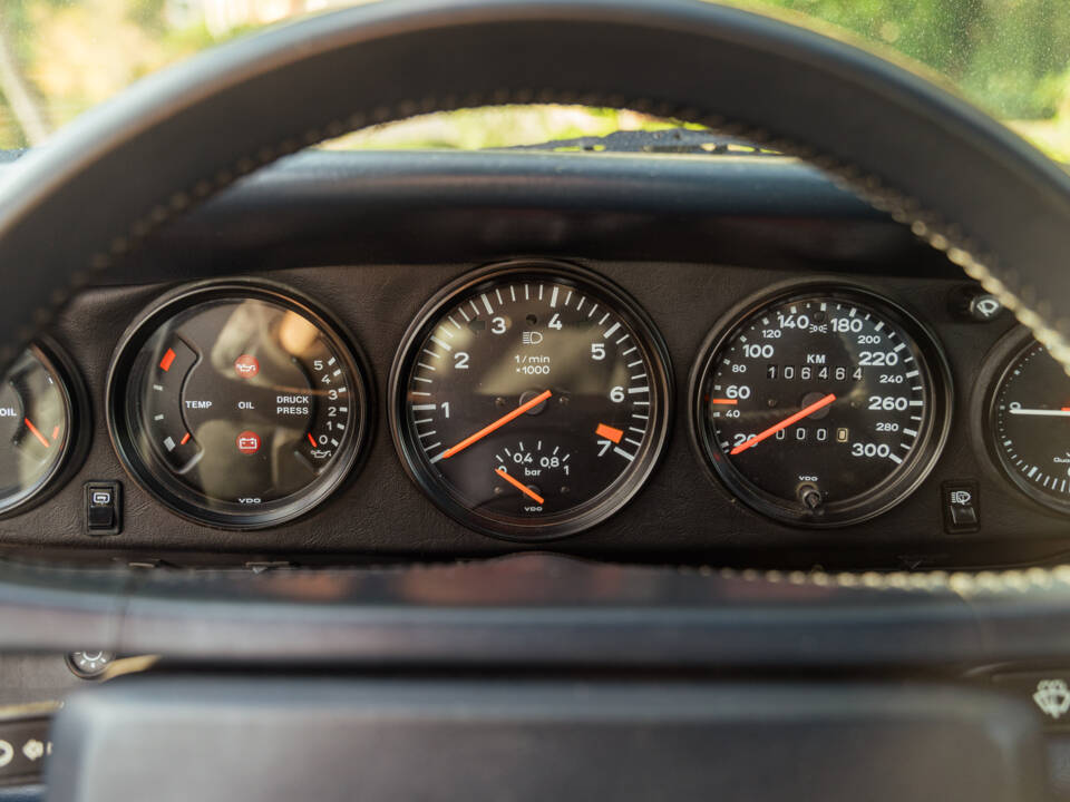 Image 50/65 of Porsche 911 Turbo 3.3 (1986)