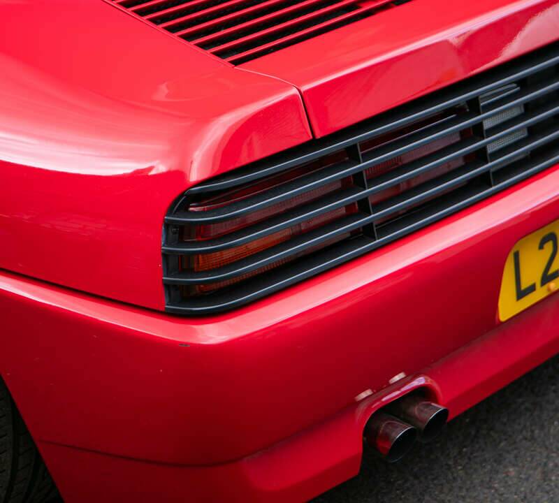 Image 47/50 of Ferrari 348 Spider (1994)