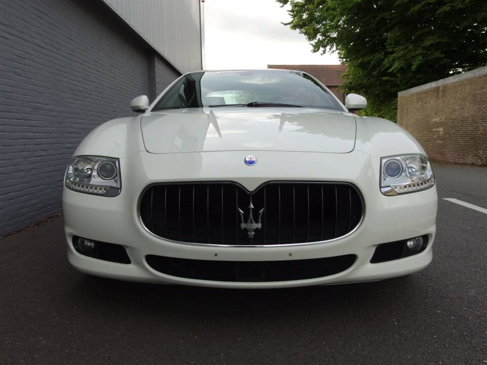 Image 7/99 de Maserati Quattroporte 4.2 (2010)