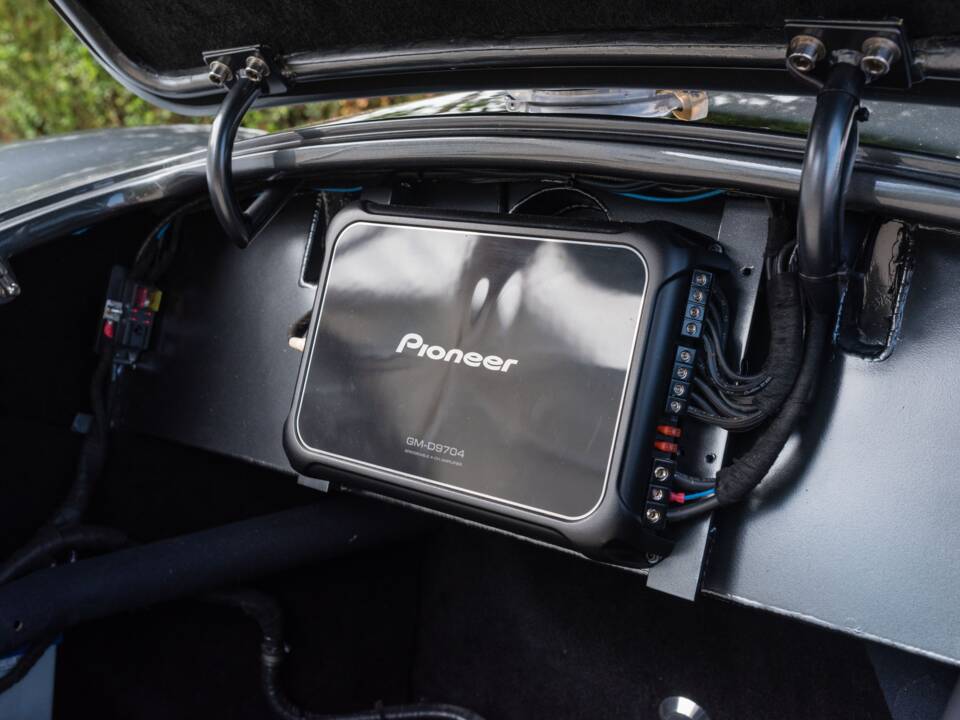 Image 50/55 of AC Cobra Mk IV (1989)