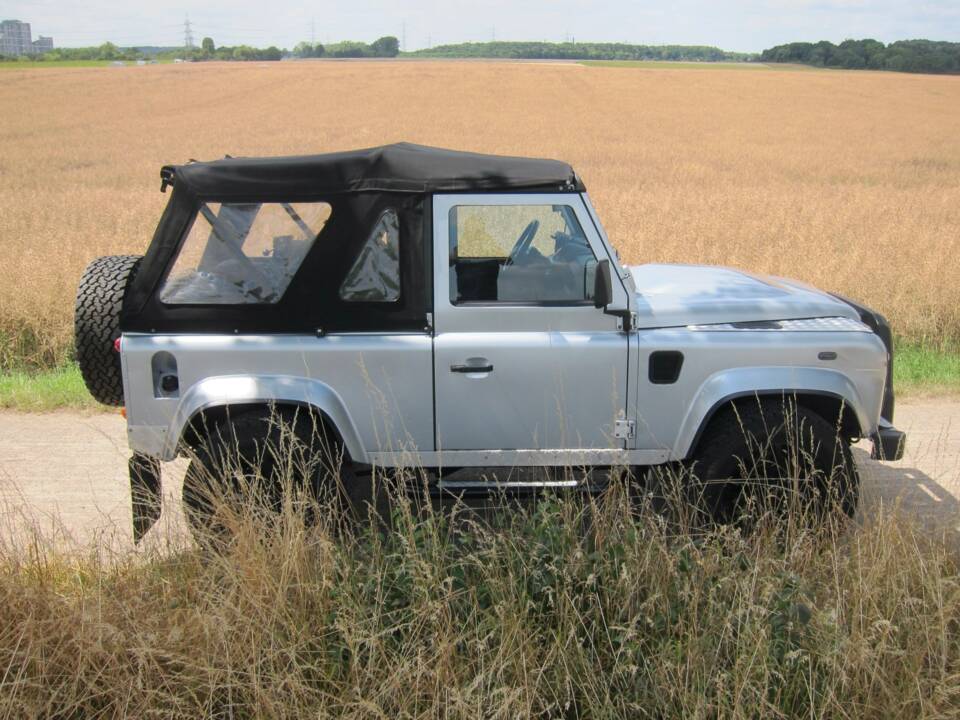 Imagen 24/27 de Land Rover Defender 90 (2008)