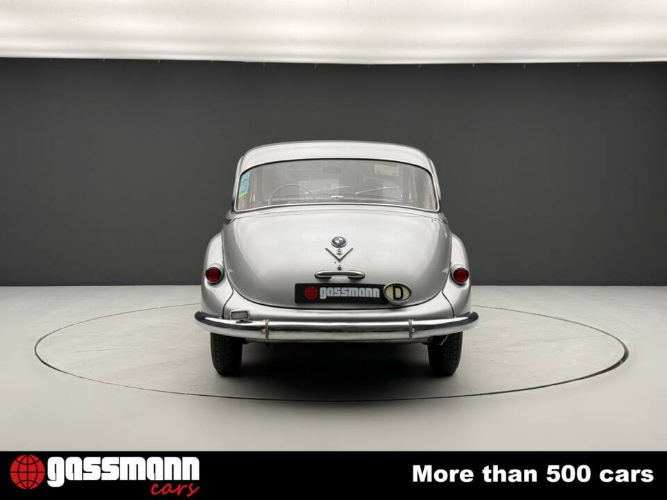 Image 7/15 of BMW 502 (1958)