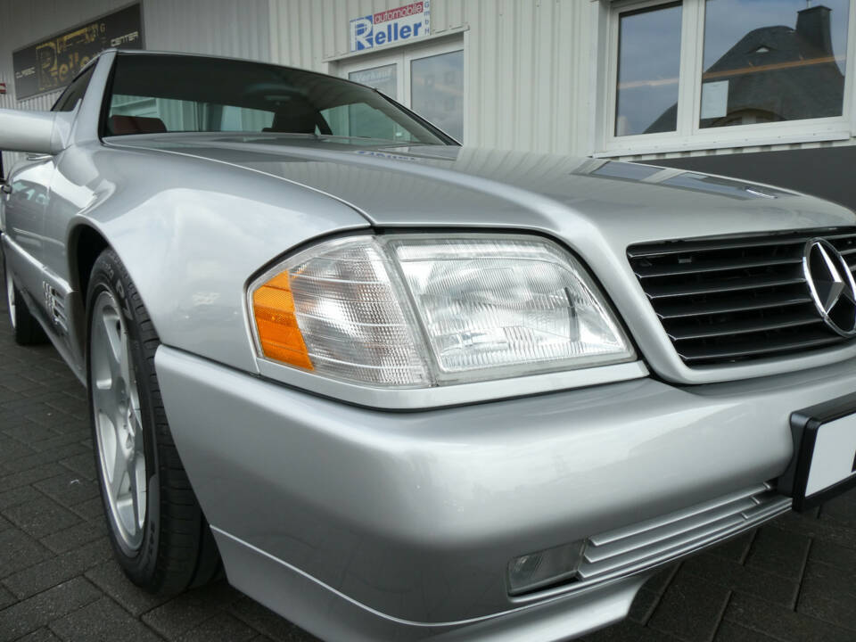 Image 18/21 de Mercedes-Benz SL 320 &quot;Mille Miglia&quot; (1995)