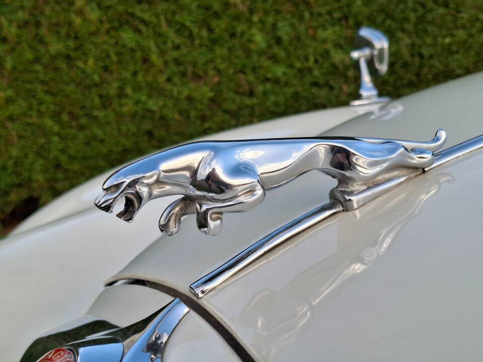 Image 13/68 de Jaguar Type S 3.4 (1964)