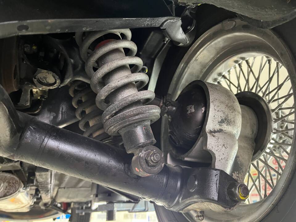 Bild 41/47 von Jaguar E-Type (1968)