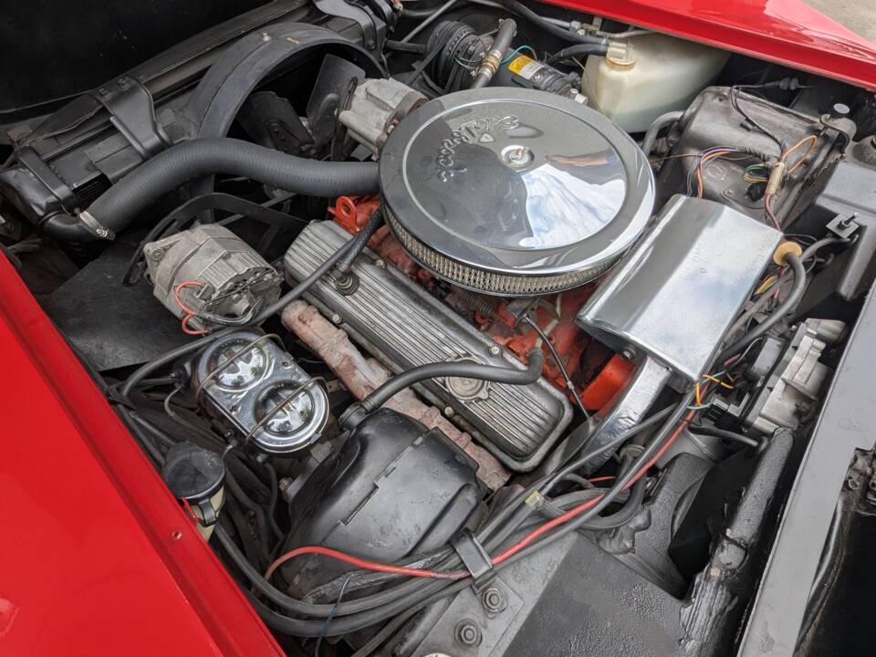 Image 36/50 of Chevrolet Corvette Stingray (1975)