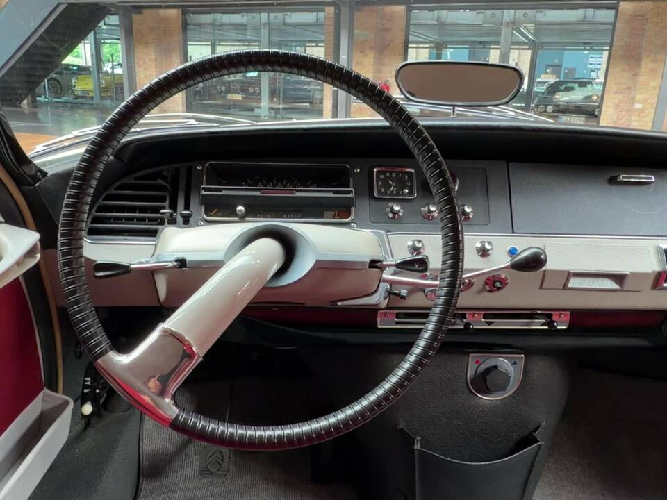 Imagen 28/42 de Citroën ID 19 (1968)