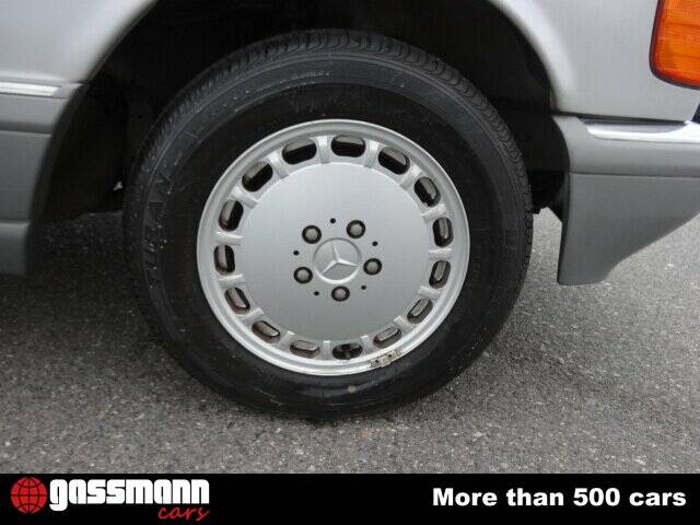 Bild 6/15 von Mercedes-Benz 560 SEL (1990)