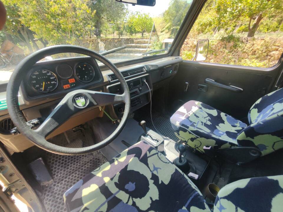 Image 20/35 of Steyr-Puch 230 GE (LWB) (1990)