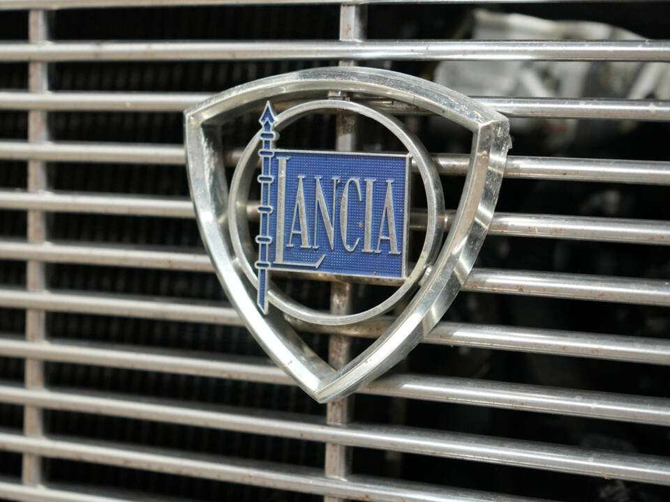 Image 32/49 of Lancia Fulvia (1969)