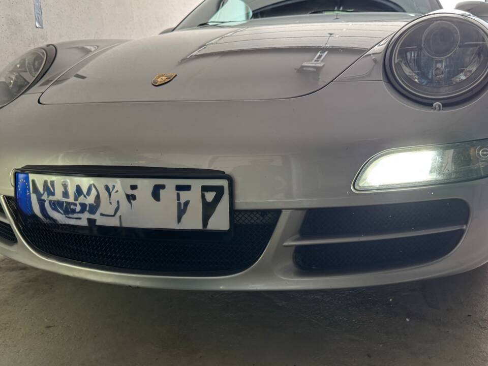 Image 33/59 of Porsche 911 Carrera S (2006)