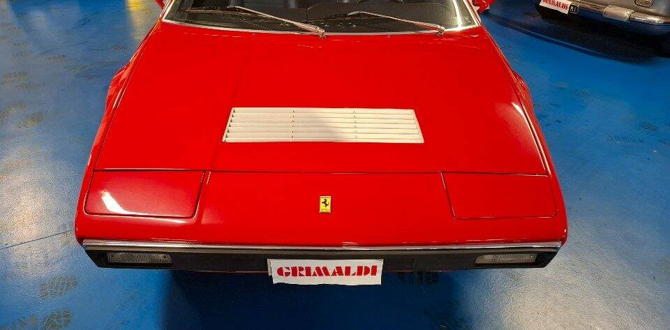 Image 3/45 of Ferrari Dino 208 GT4 (1976)