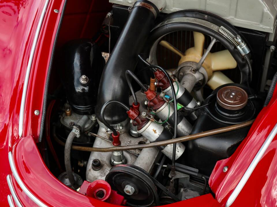 Image 26/50 of DKW Sonderklasse (1954)