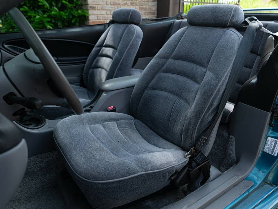 Image 42/50 of Ford Mustang (1994)