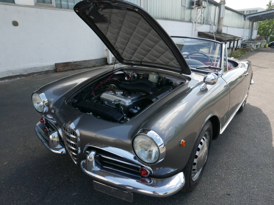 Imagen 4/68 de Alfa Romeo Giulia 1600 Spider (1964)