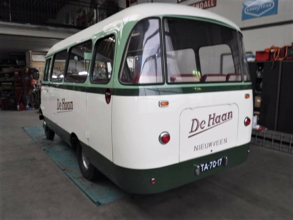 Bild 16/33 von Mercedes-Benz O 319 D (1961)