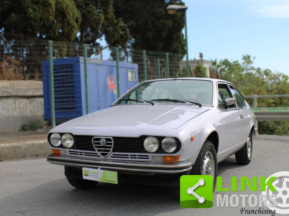 Image 4/9 of Alfa Romeo Alfetta GT 1.6 (1978)