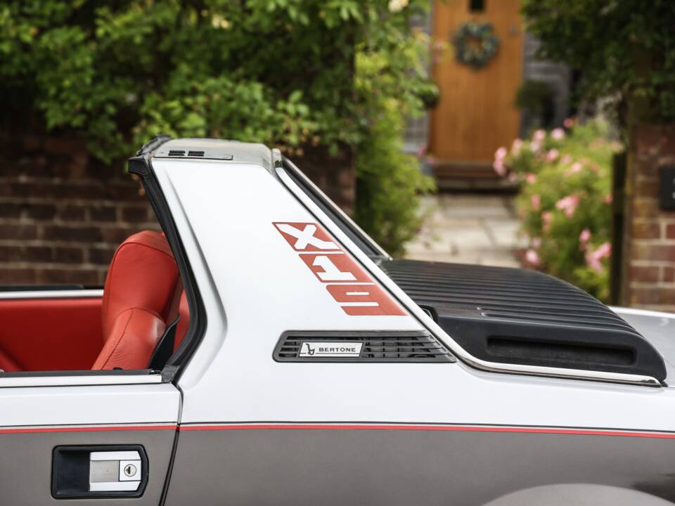 Image 8/50 of FIAT X 1/9 (1984)