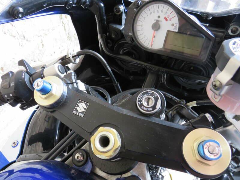 Bild 11/37 von Suzuki DUMMY (2002)