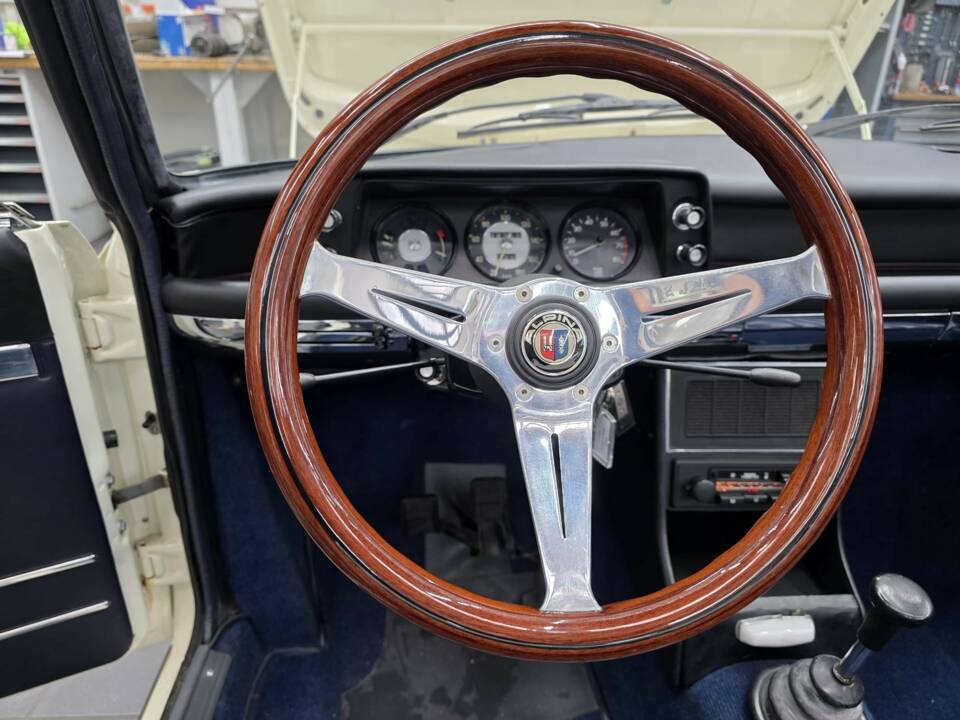 Immagine 18/20 di BMW 1600 Cabriolet (1968)