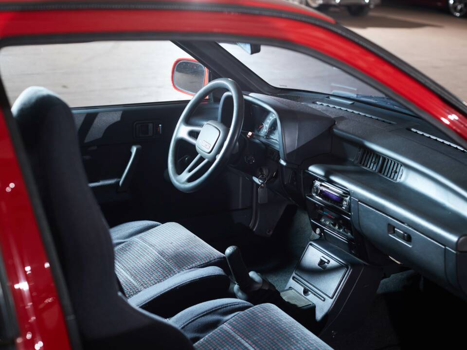 Image 36/36 of Suzuki Swift GTI 16V (1991)