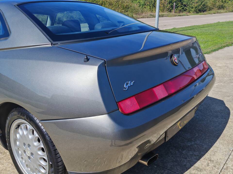 Bild 14/39 von Alfa Romeo GTV 2.0 Twin Spark (1996)