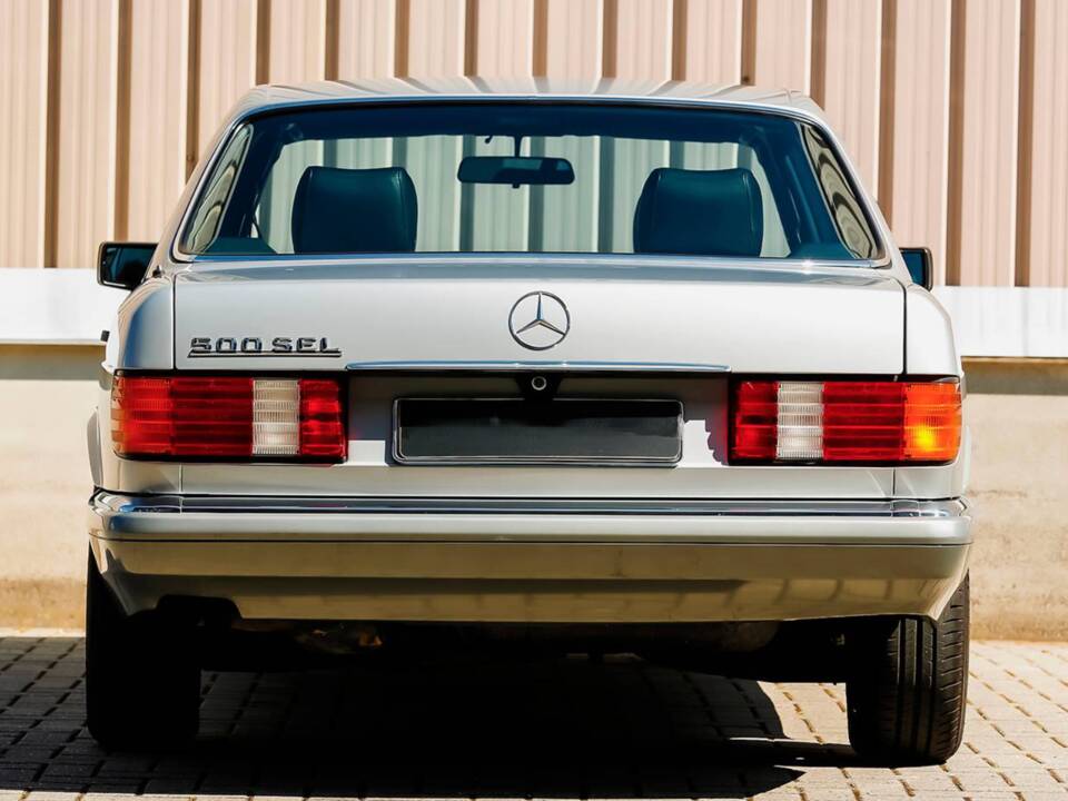 Image 5/21 of Mercedes-Benz 500 SEL (1990)