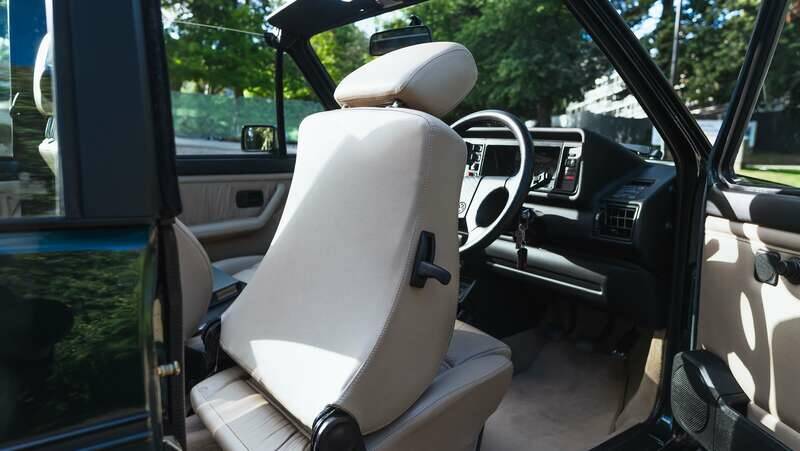 Image 22/50 of Volkswagen Golf Mk I GTI 1.8 (1991)