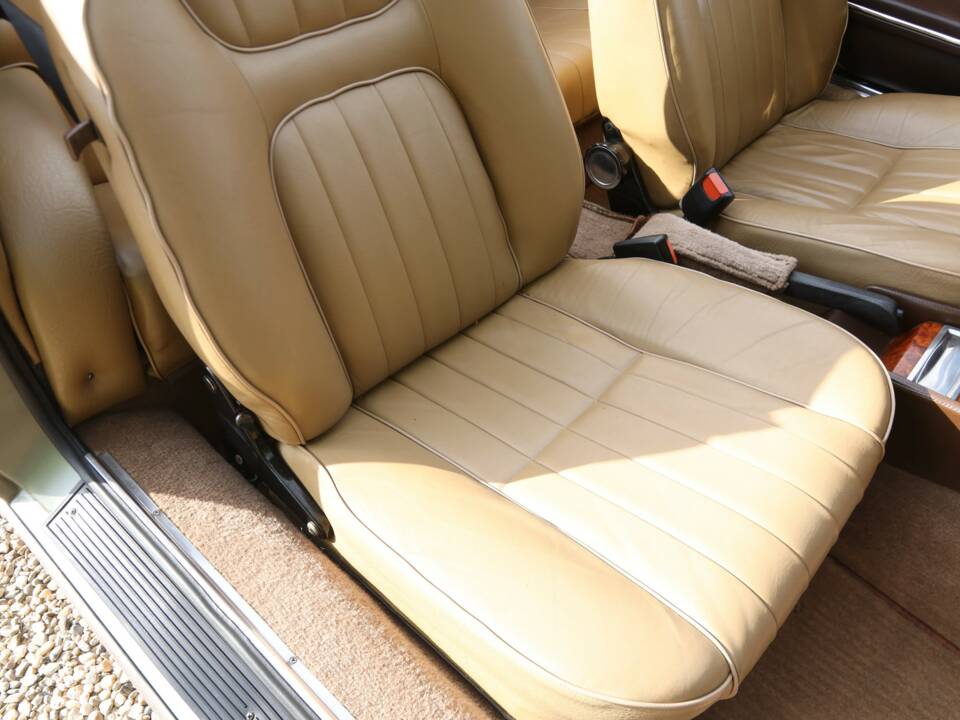 Afbeelding 50/50 van Peugeot 504 Convertible (1981)