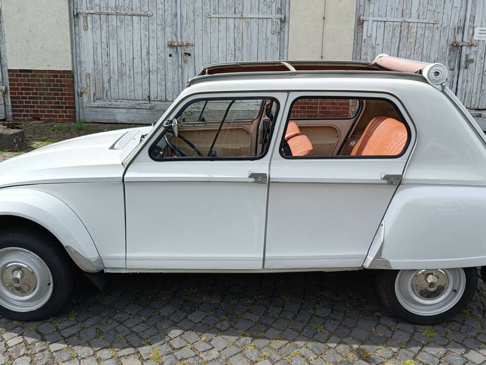 Image 5/20 of Citroën Dyane 6 (1968)