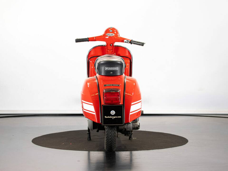 Immagine 3/50 di Piaggio Vespa 200 Rally (1974)