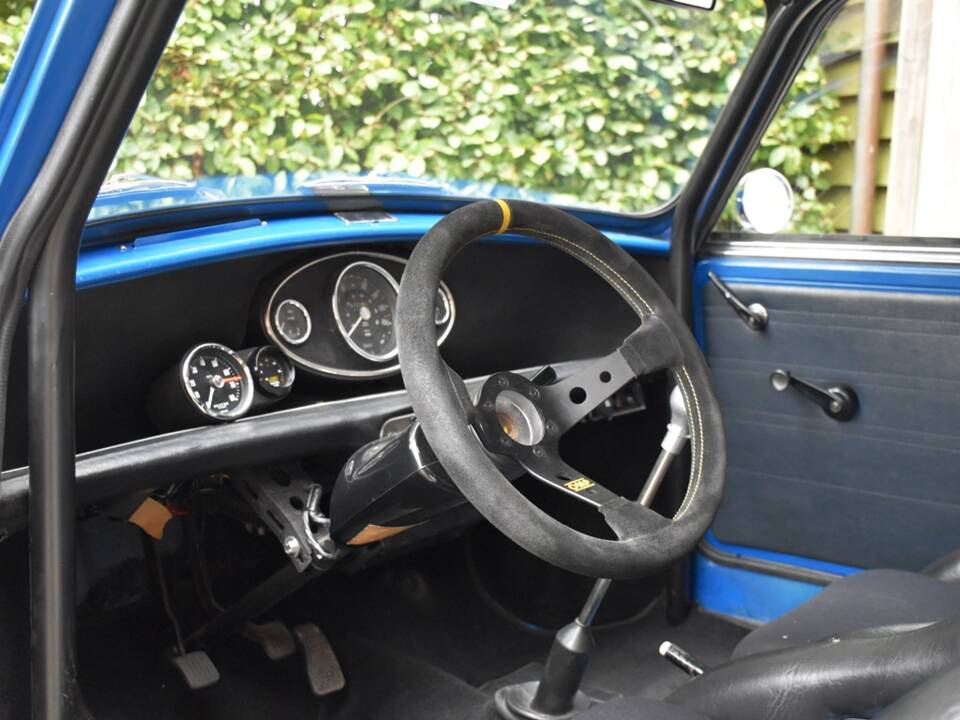 Image 23/32 of Mini 1275 GT (1977)