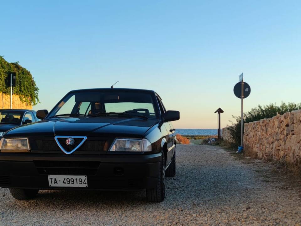 Image 21/52 of Alfa Romeo 33 - 1.3 (1992)