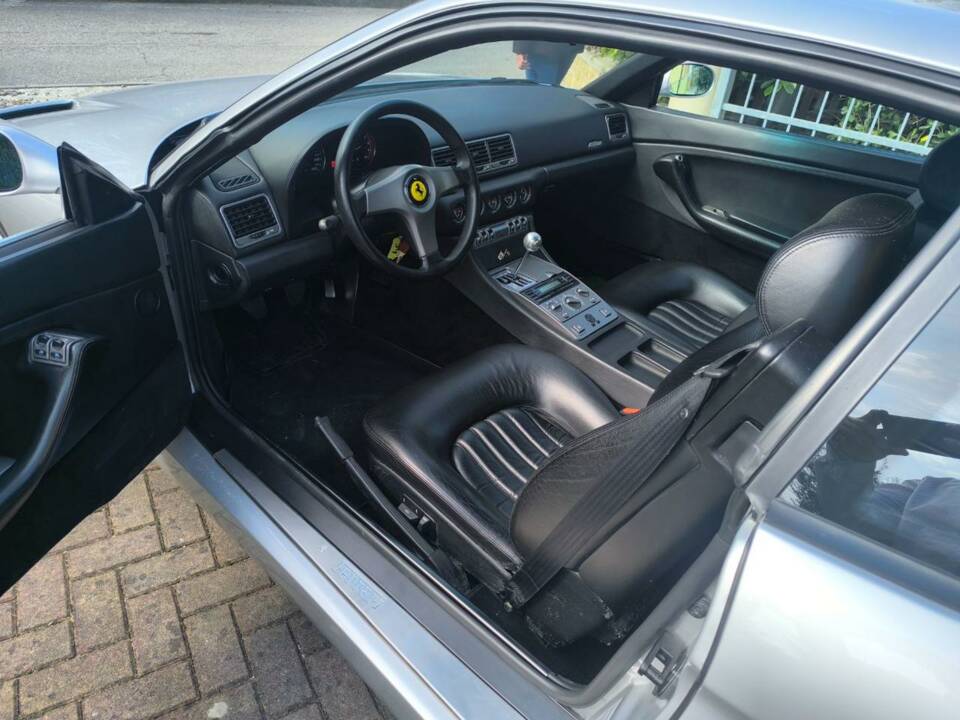 Image 48/50 of Ferrari 456 GT (1994)