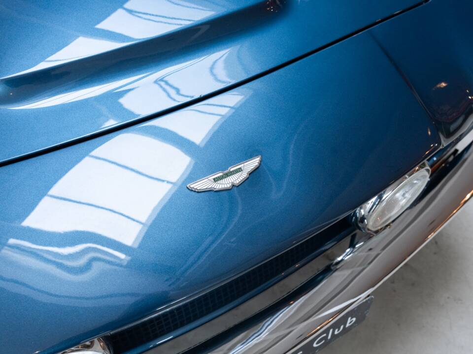 Bild 26/33 von Aston Martin V8 Vantage Volante (1987)
