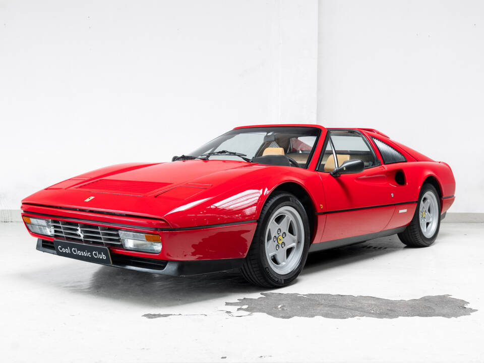 Bild 1/38 von Ferrari 328 GTS (1987)