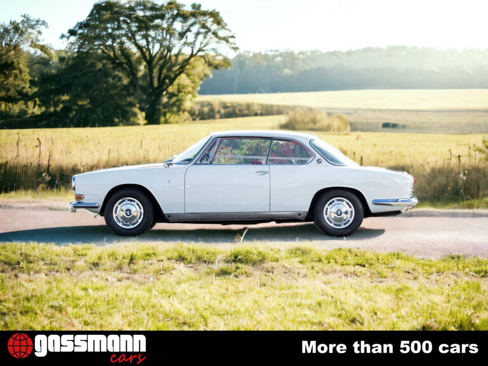 Image 3/15 de BMW 3200 CS (1962)