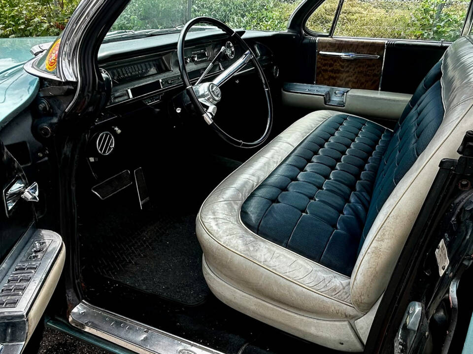 Image 6/11 of Cadillac 75 Fleetwood (1962)