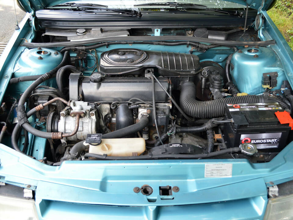 Bild 9/10 von Dodge Shadow 2.2L (1992)