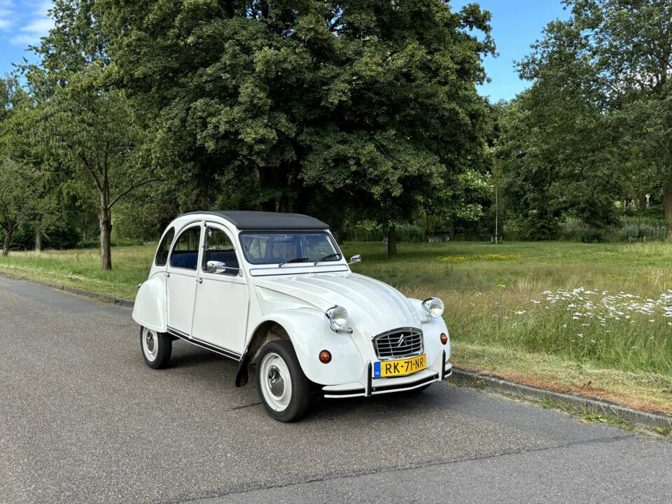 Bild 10/24 von Citroën 2 CV 6 (1987)