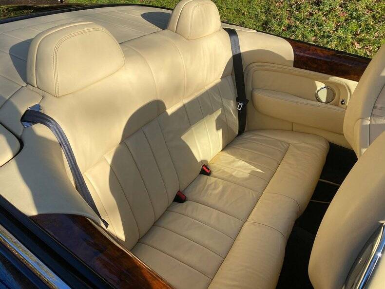 Afbeelding 15/50 van Bentley Azure (2007)