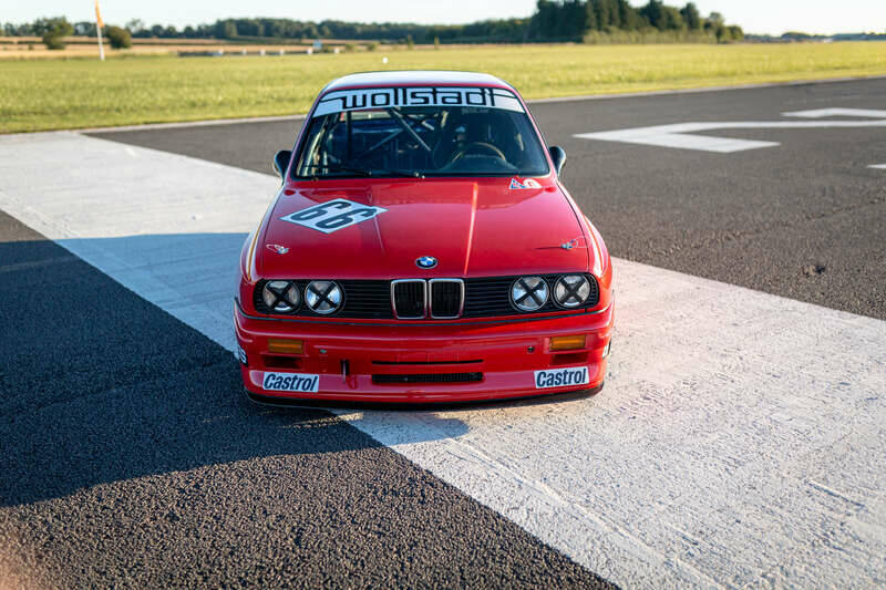 Image 18/21 de BMW M3 (1988)
