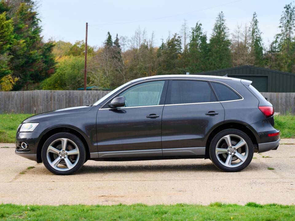 Image 2/50 de Audi Q5 3.0 TFSI (2013)