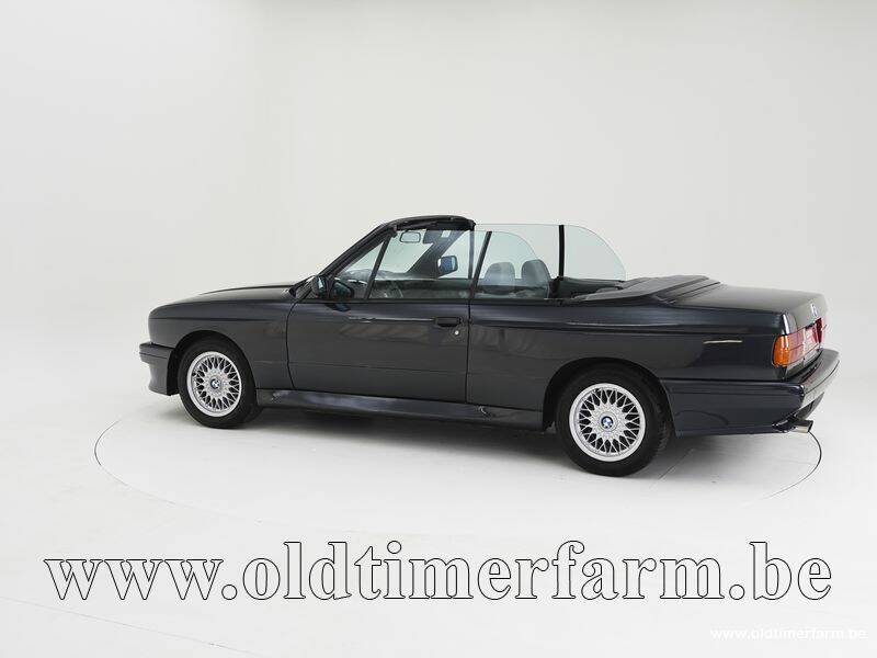 Image 4/15 of BMW M3 (1990)