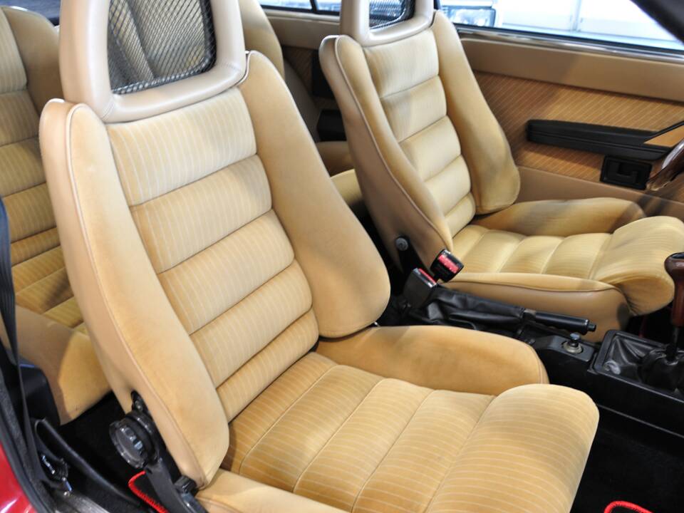 Bild 26/29 von Alfa Romeo GTV 2.0 (1984)