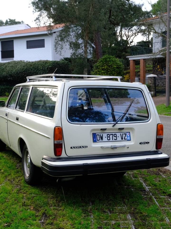 Bild 3/16 von Volvo 245 (1976)