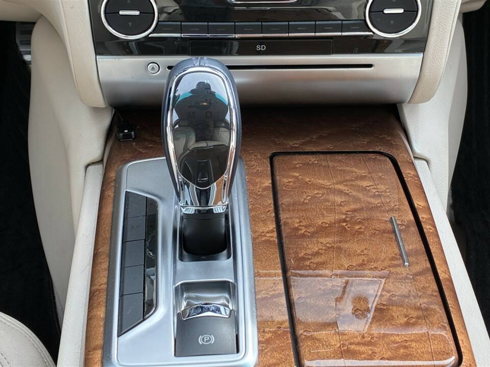 Image 22/53 of Maserati Quattroporte GTS (2013)